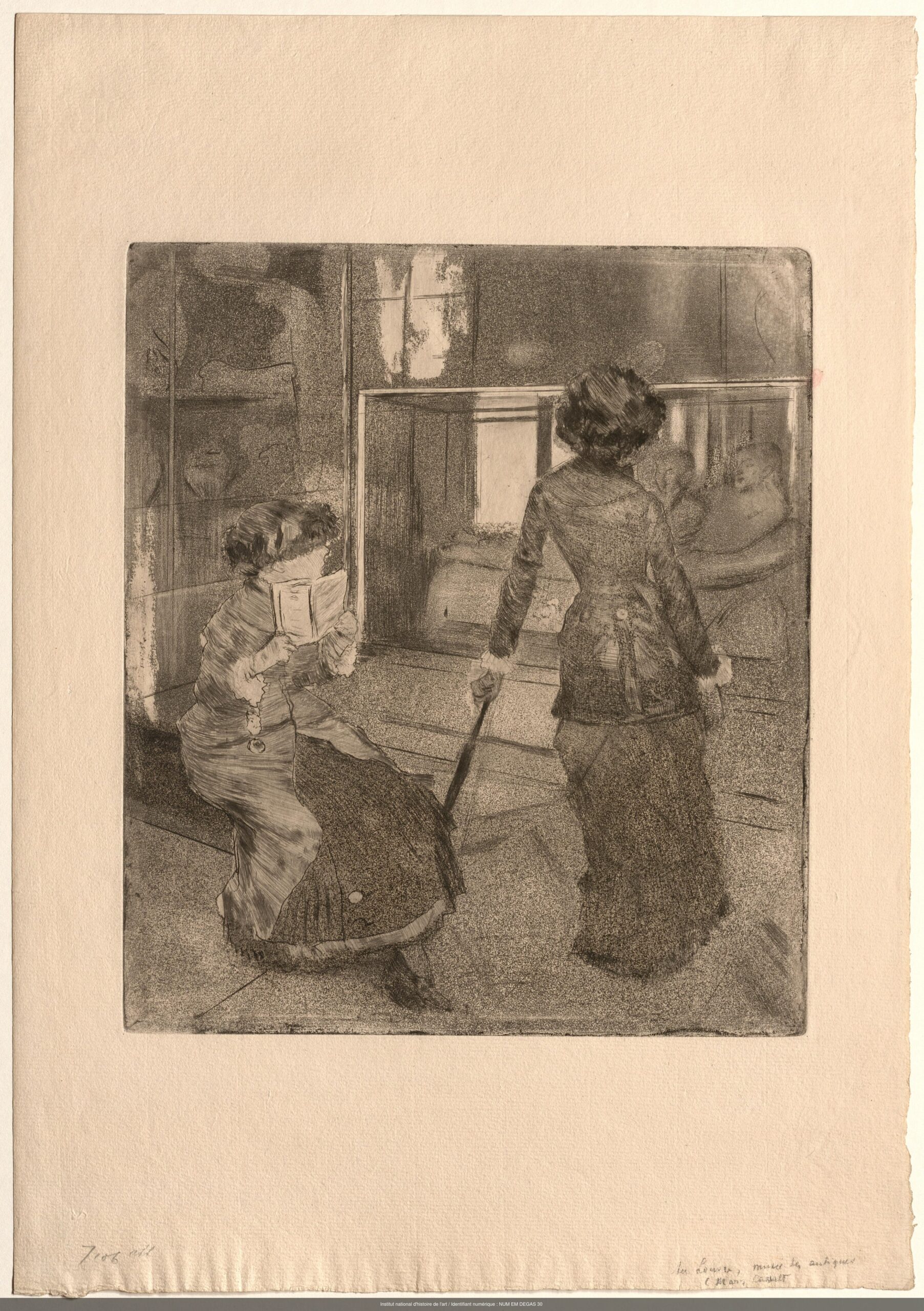 Gravure représentant Mary Cassatt de dos, visitant le Louvre
